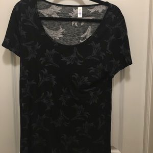 LuLaRoe classic T
