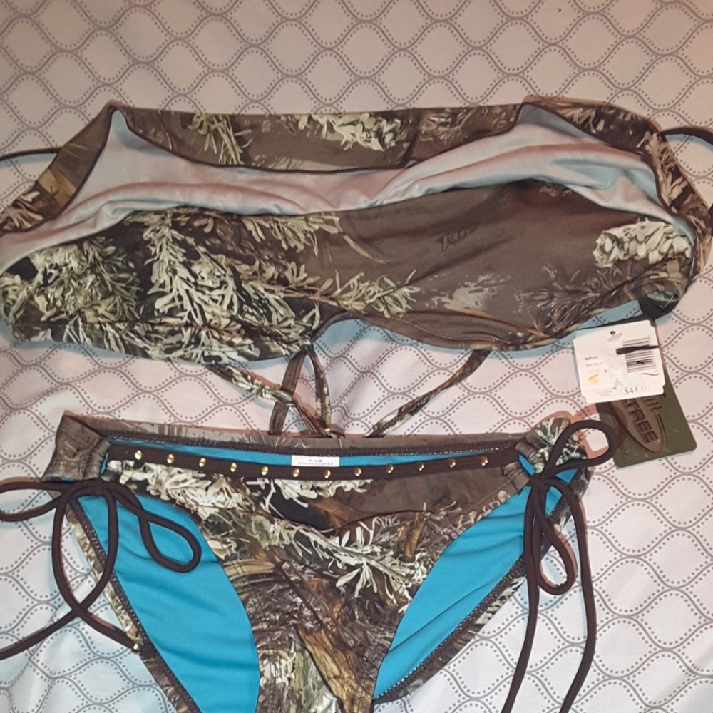 Realtree 2 piece swim suit, Bikini, size small - Picture 4 of 4
