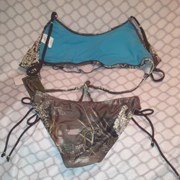 Realtree 2 piece swim suit, Bikini, size small - Picture 2 of 4