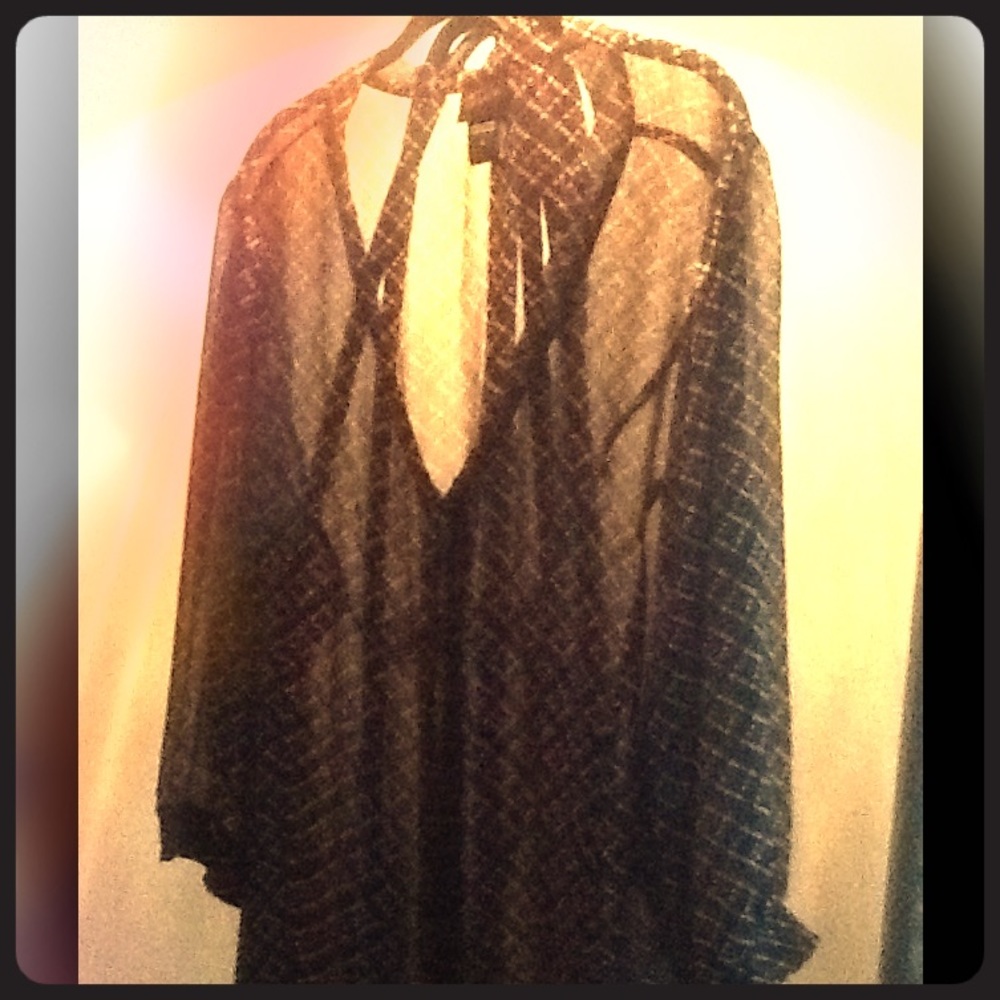 Gorgeous sheer black button up blouse Torrid 4x