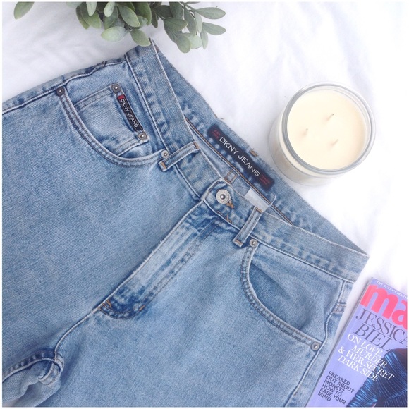 SOLD 90s Vintage DKNY High Waist Mom's Jeans - Picture 3 of 8