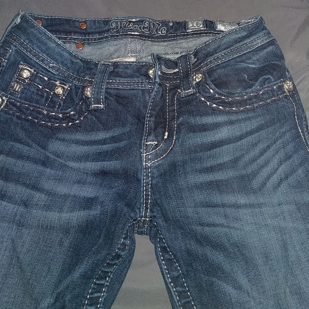 Girls miss me jeans never worn