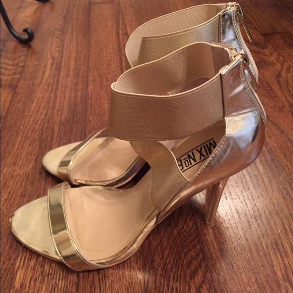Mix No. 6 Gold Strappy Heels with box!