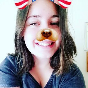 Meet your Posher, Abigail