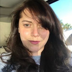 Meet your Posher, Roxana