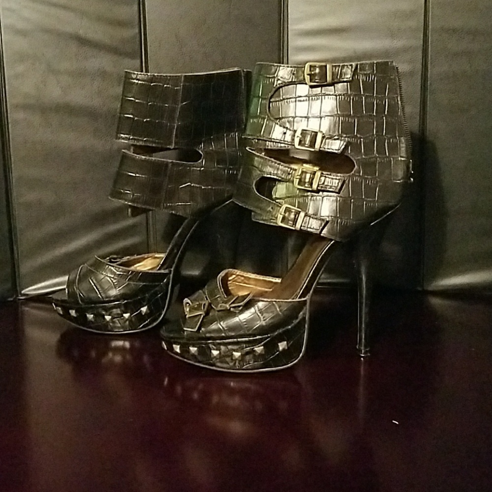 N.Y.L.A  Studded Heels