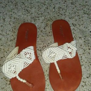 American Eagle size 7/8. Worn once