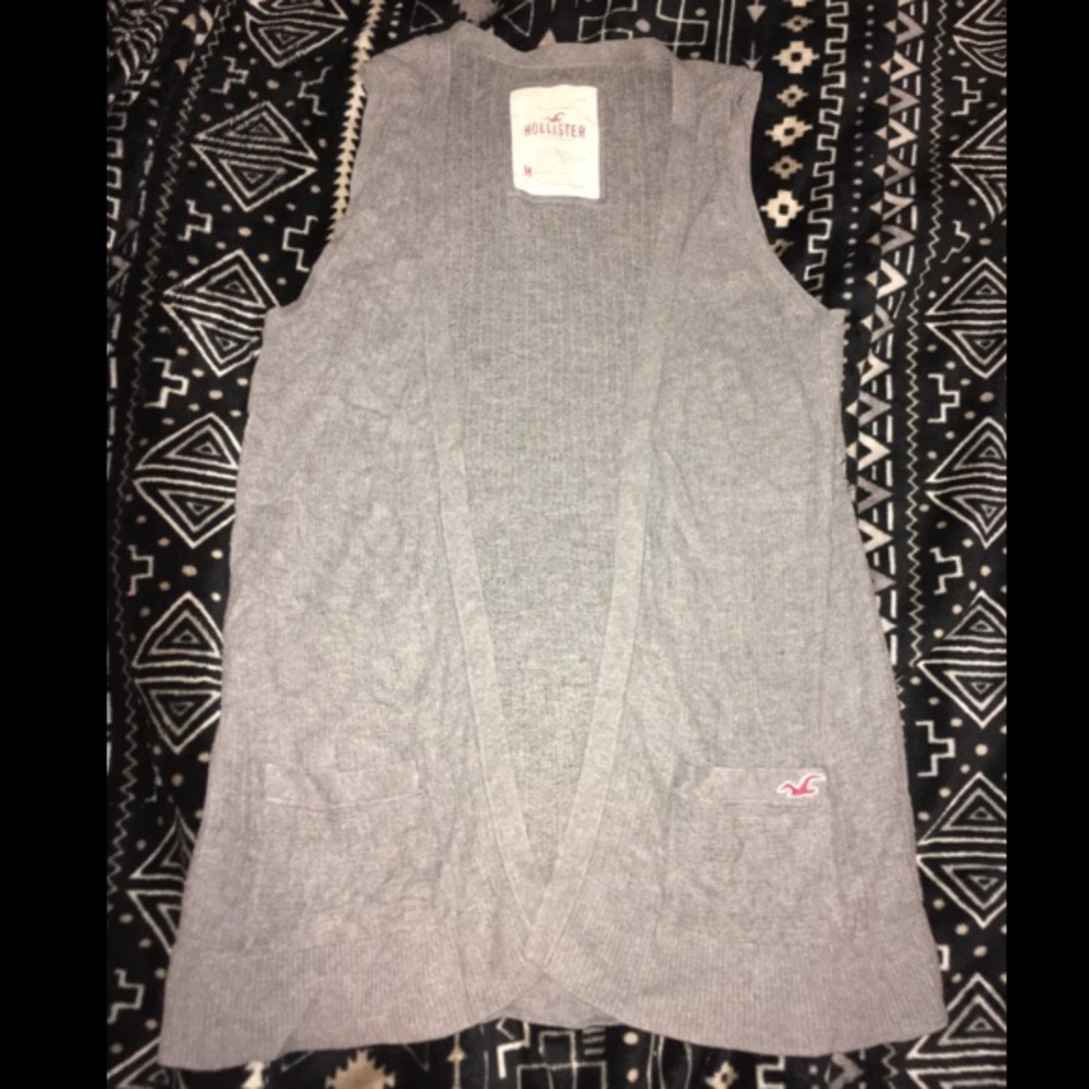 Hollister Dark Heather Grey Tanktop Cardigan