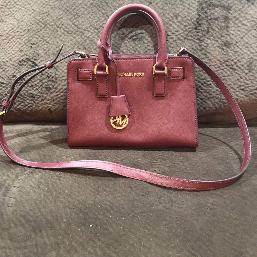 Michael Kors mini cross body, burgundy