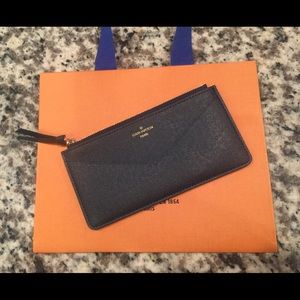 Authentic Louis Vuitton Navy Zippy Card/Coin Purse