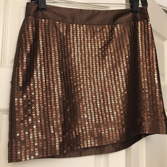 New w/tags sequined mini skirt - Picture 4 of 5