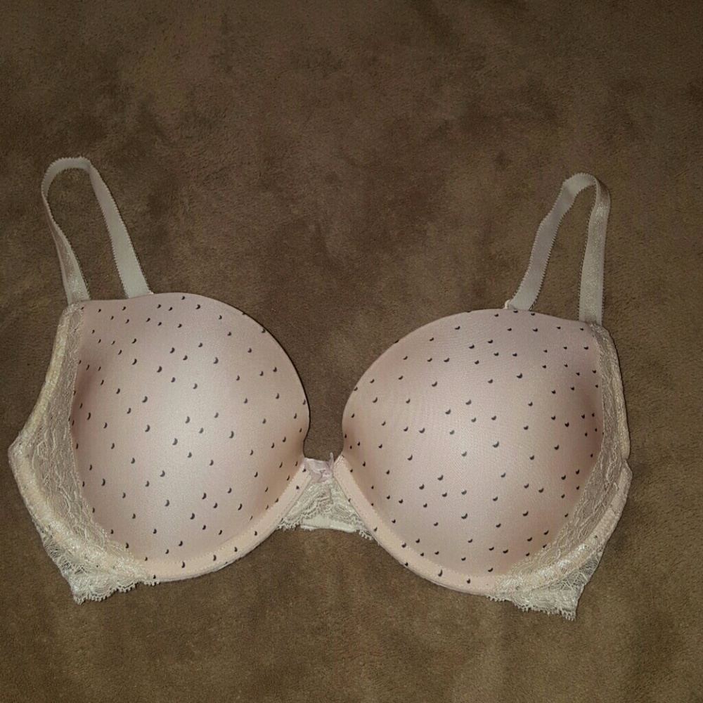 Victoria's Secret push up bra 32DD