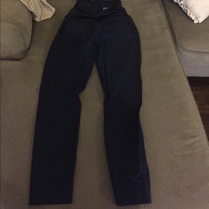 Maternity GAP size 6R slack