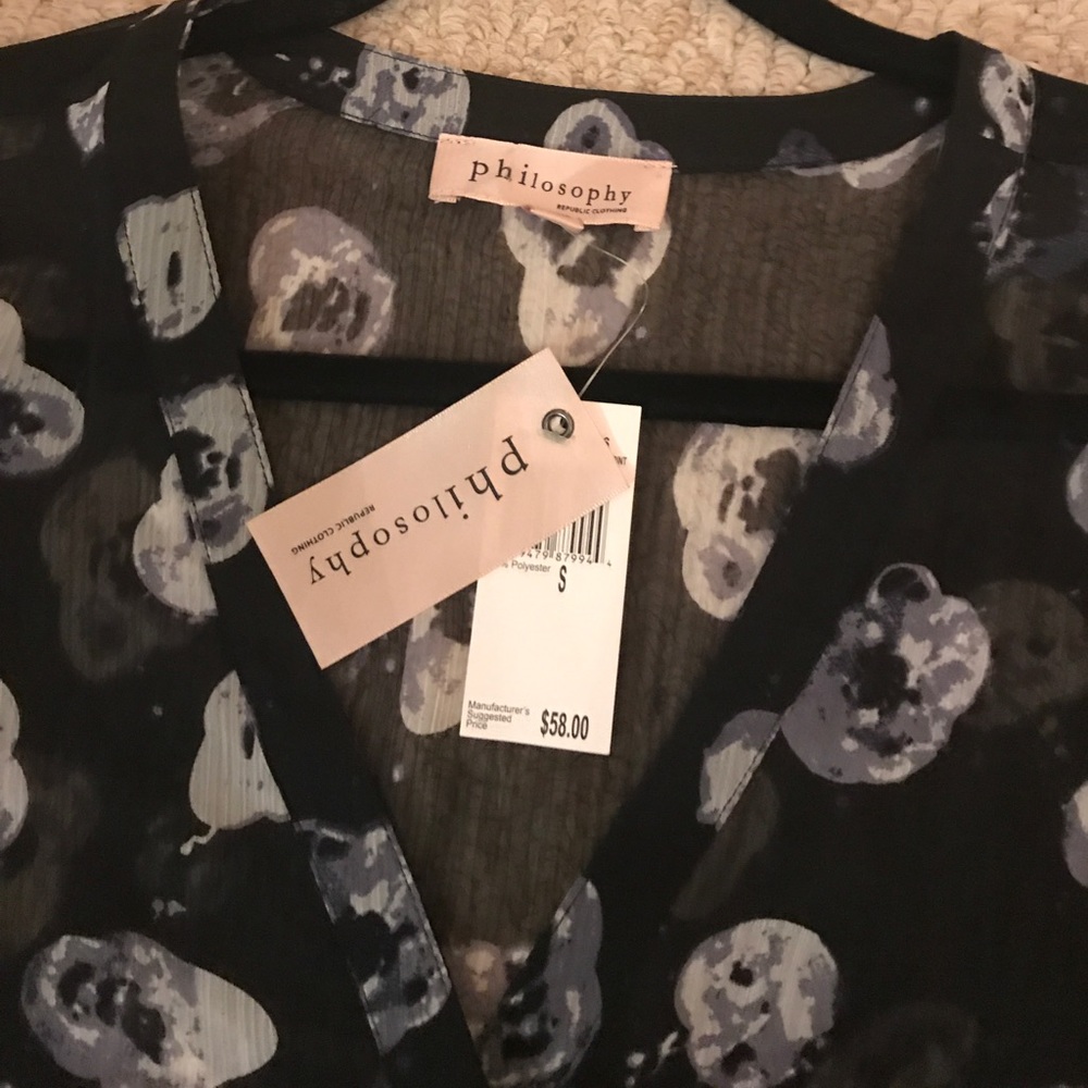 Top - Picture 3 of 3