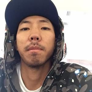 Meet your Posher, Derek