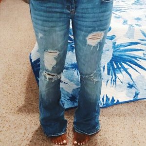 Hollister Distressed Jeans 👖