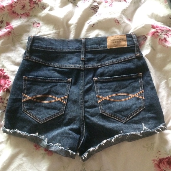 A&F high rise cuff denim shorts - Picture 3 of 4