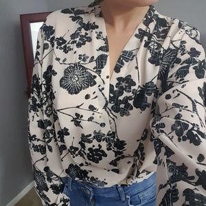 NY&Co. | Floral Wrap Blouse