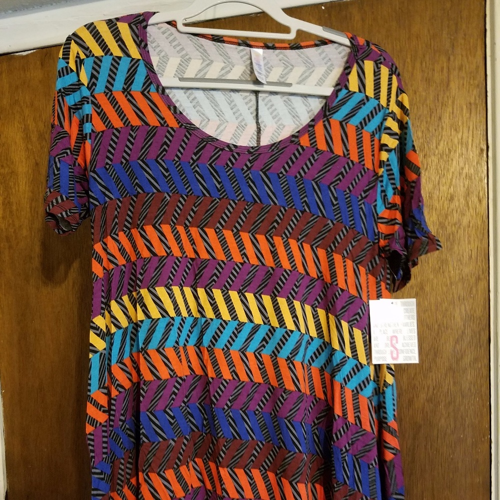 Multicolored LuLaRoe Perfect T
