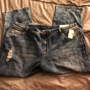 Maurice Distressed Capri Jeans Size 18