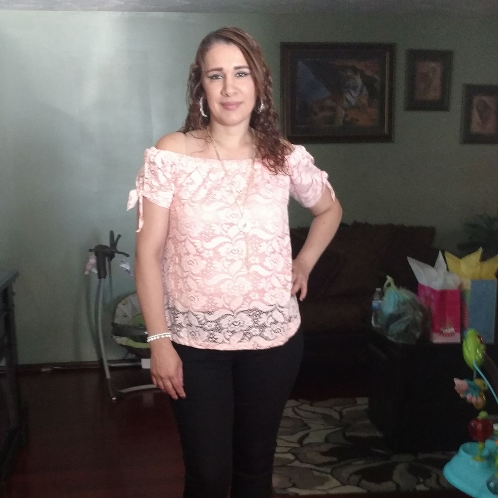 Meet your Posher, Lorena