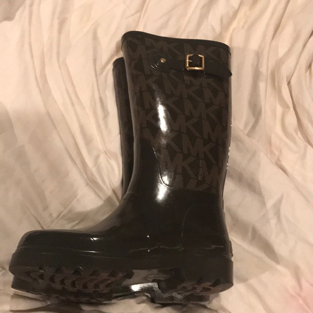 Size 6 Michael Kors Rain Boots
