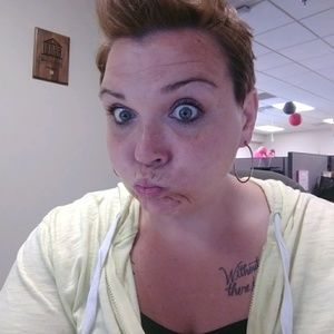 Meet your Posher, Kristine