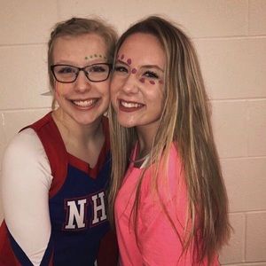 Meet your Posher, Kayla