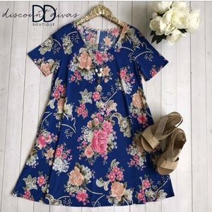 ❗️CLOSET CLEAR OUT❗️Floral Pocket Dress