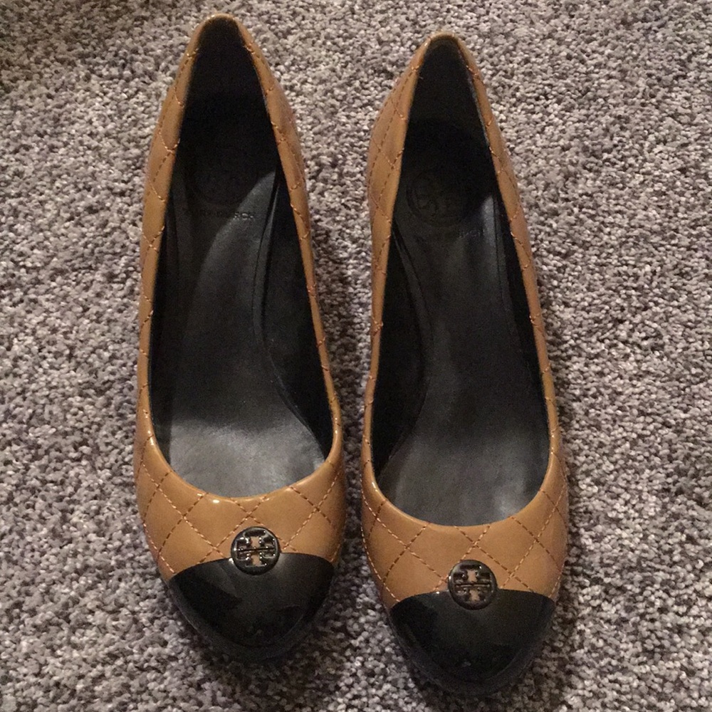 Tory Burch authentic patent pump