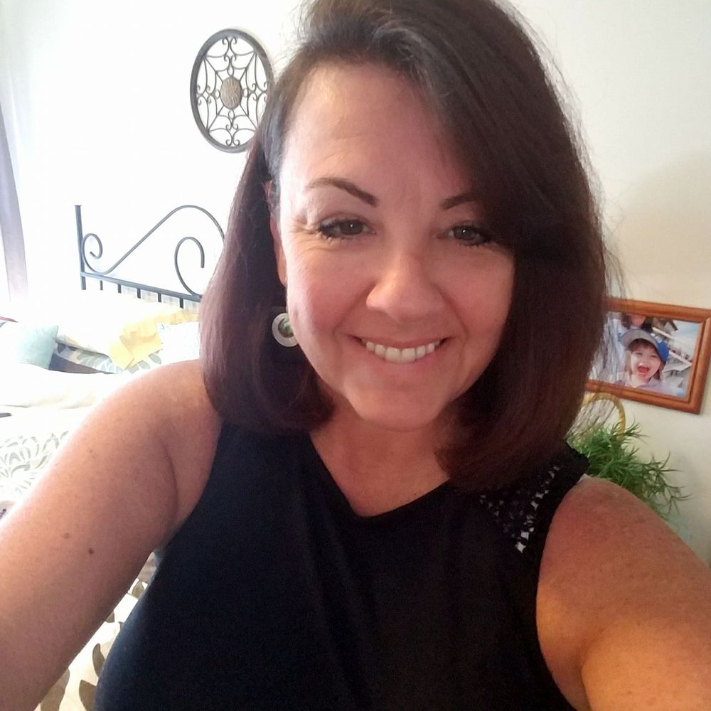 Meet your Posher, Debra