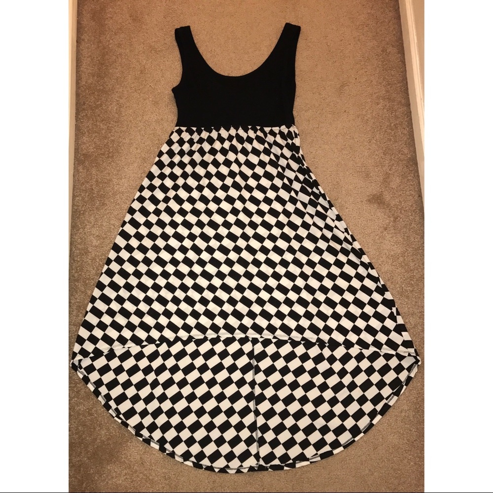 ◼️Checkered Dress◻️