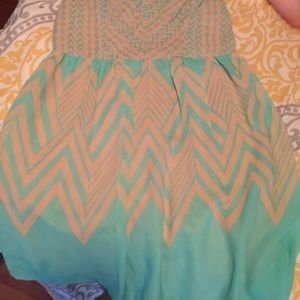 Beautiful dress on!!!