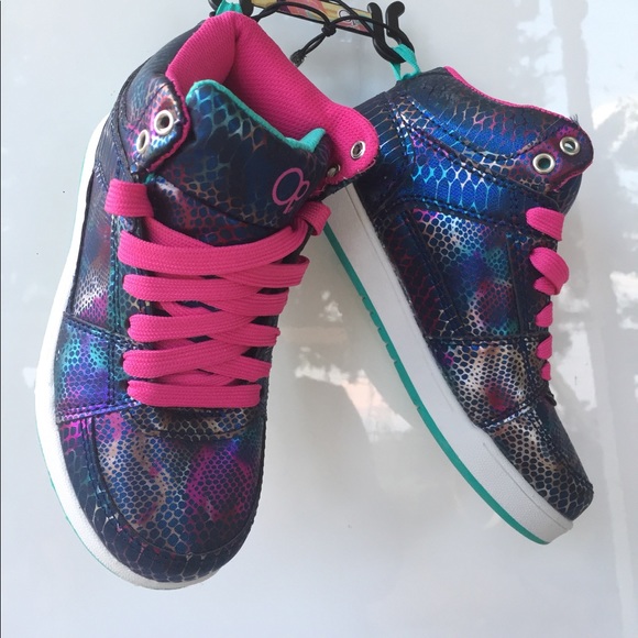 Children Athletic Shoe Kids Sneakers New - Picture 8 of 8