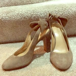 Banana Republic suede chunky heels