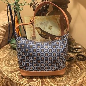 Tommy Hilfiger Hobo NWT