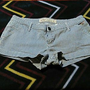 HOLLISTER SHORTS