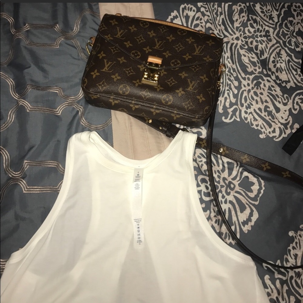 Lululemon Tie the Knot Tank Top