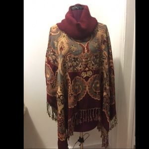 Jessica Simpson Tapestry Poncho OS