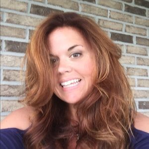 Meet your Posher, Shiryl