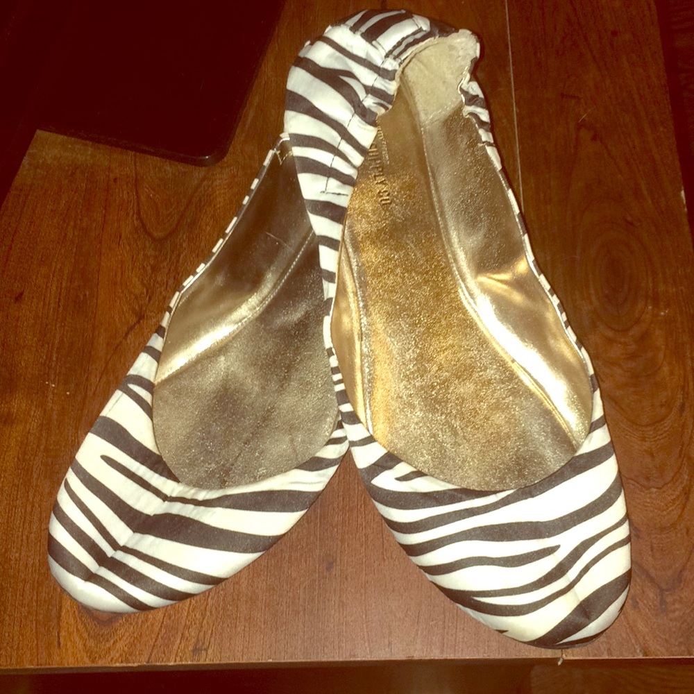 Zebra print flats