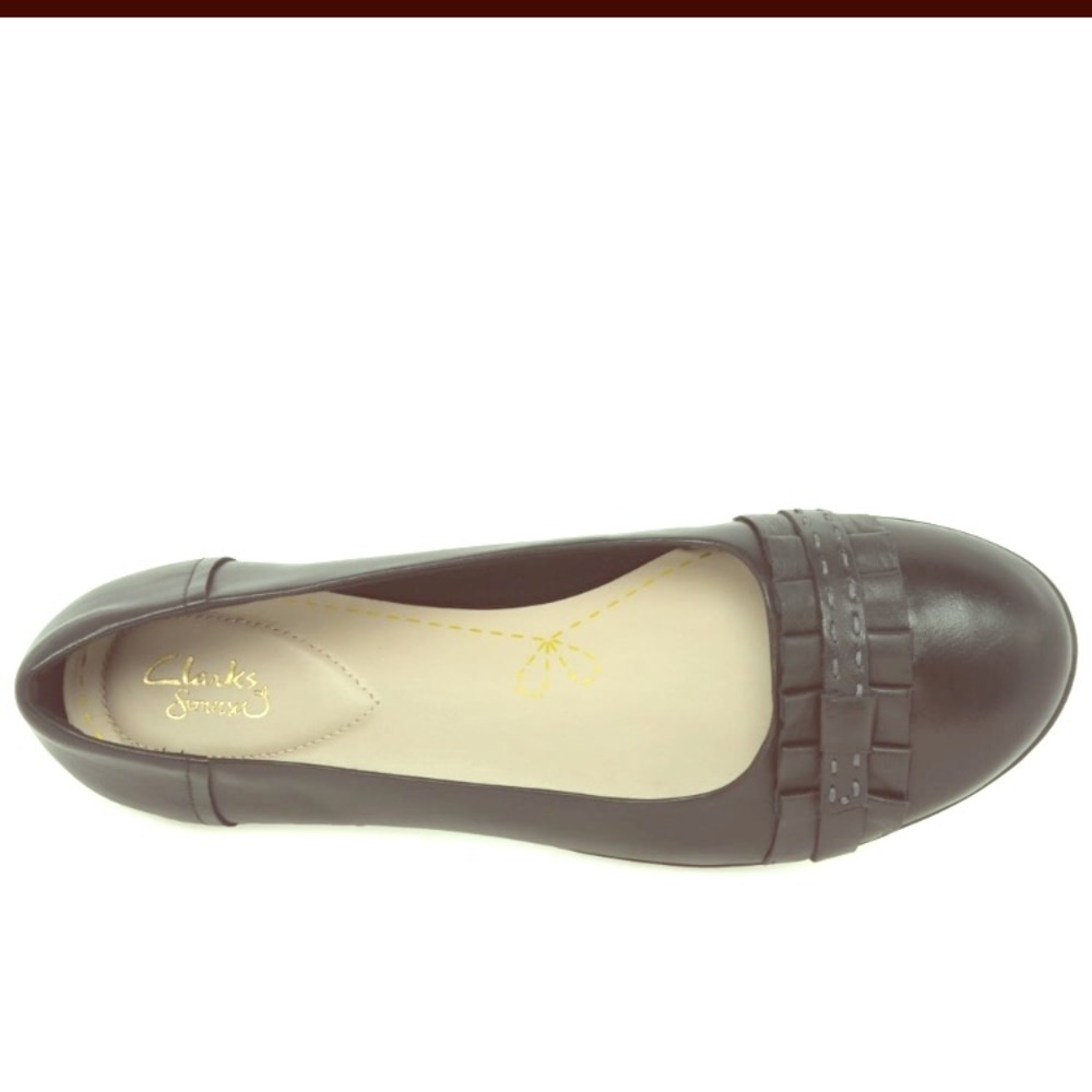 Clarks black ballet work flats comfortable! Size 9