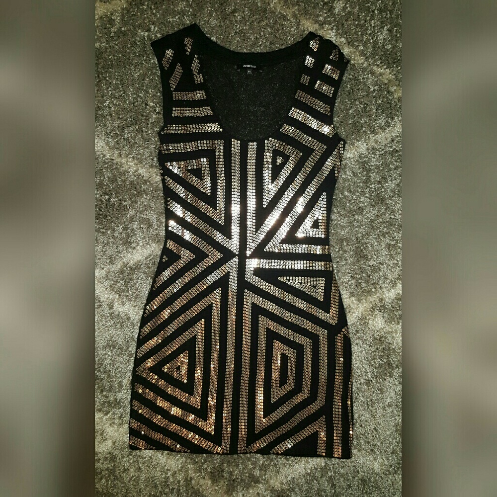 Black & Gold Geometric Sequin Dress