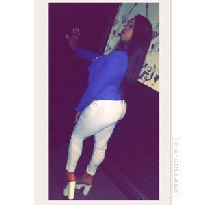 Meet your Posher, Brooke