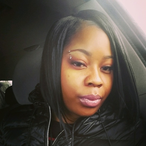 Meet your Posher, Kandyce - Picture 1 of 1