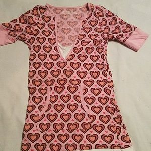 Faux-layered Pink Shirt with Hearts
