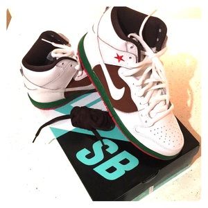 Nike SB Dunk High Tops Cali Edition