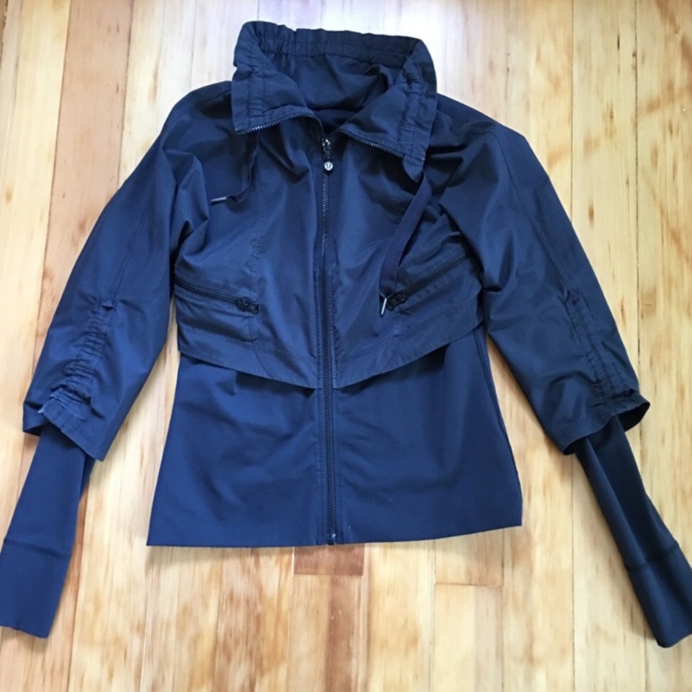 👑 Lululemon Jacket