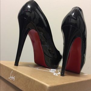 AUTHENTIC Christian Louboutin Bianca 120mm