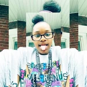 Meet your Posher, Toya